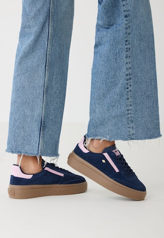 BRITISH KNIGHTS Sneakers laag ' RE-ISSUE ' in Zwart