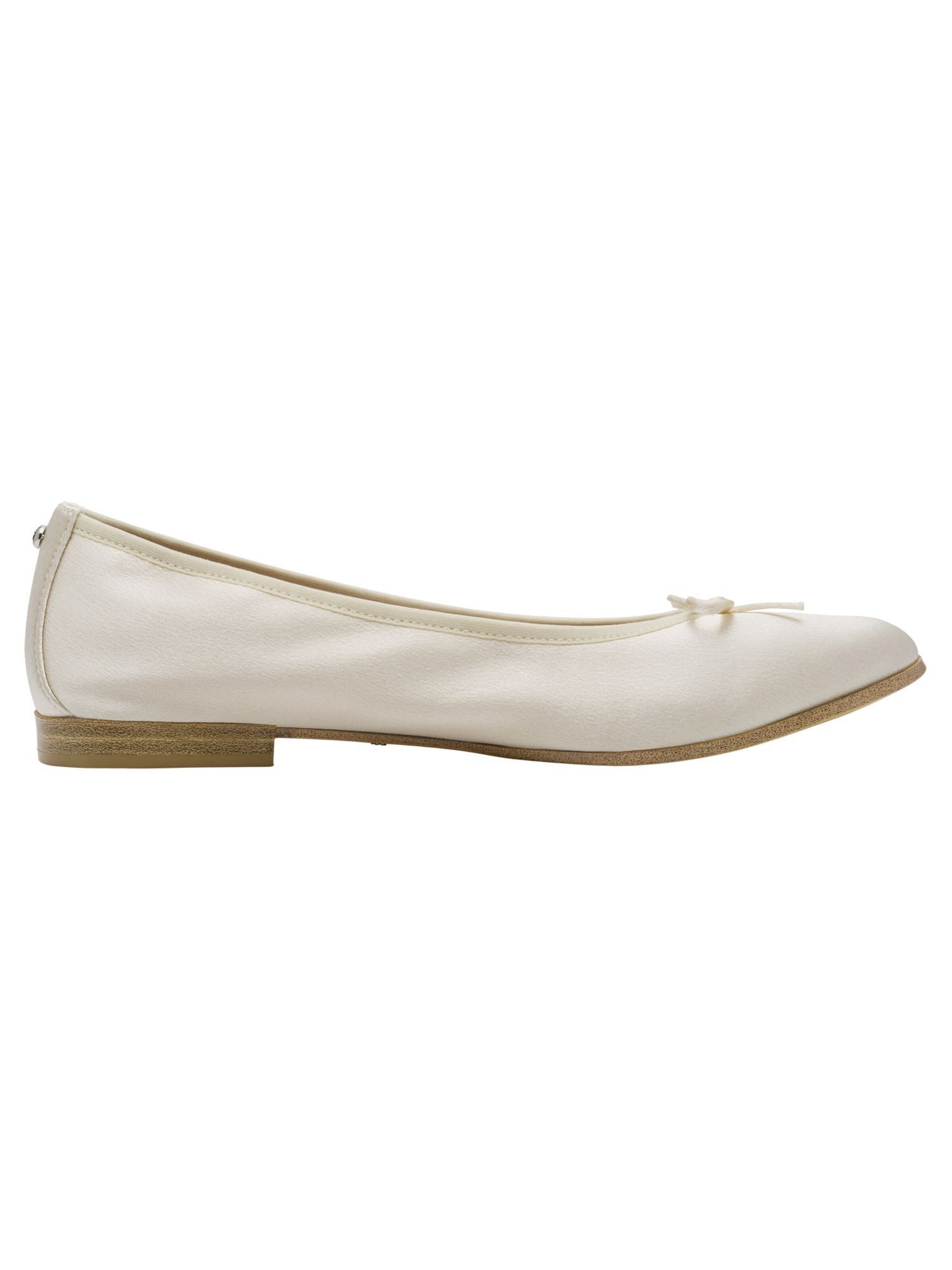 Tamaris Ballet Flats in White