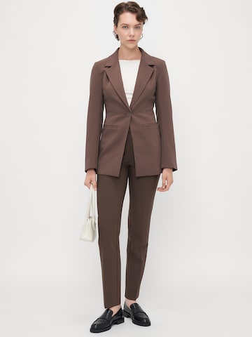 Only Tall - Blazer 'ONLRAVEN' en marrón