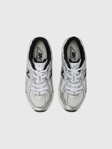 new balance Sneaker '740' in Silber