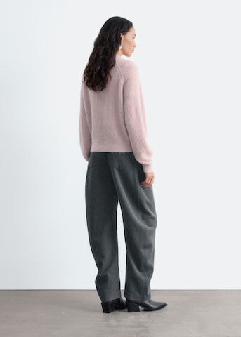 Pulover de la & Other Stories pe roz