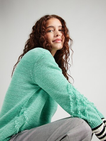 GERRY WEBER Sweater in Green