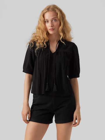 VERO MODA Blouse 'Pretty' in Zwart: voorkant