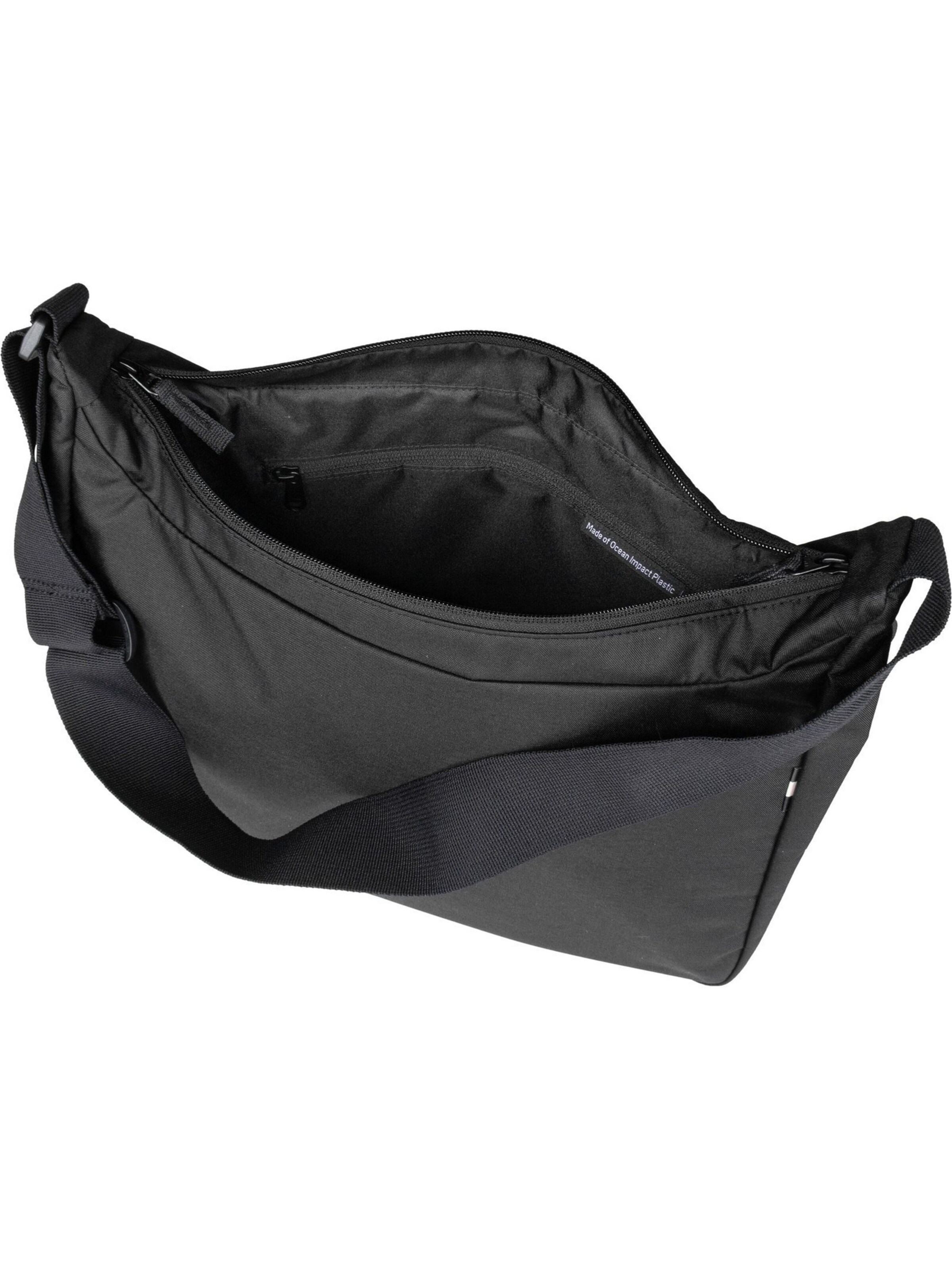 Got Bag Shoulder Bag in Black