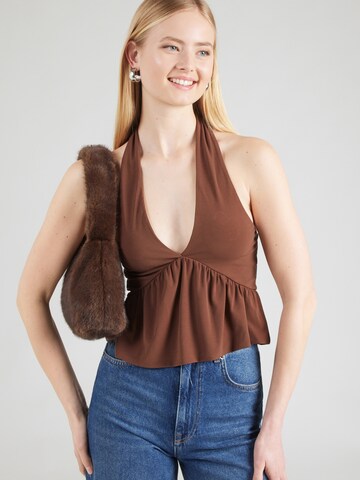 ABOUT YOU Top 'Fee' in Brown: front