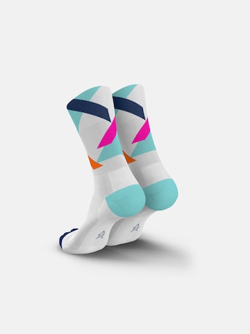 INCYLENCE Sportsocken 'STRIKES' in Weiß