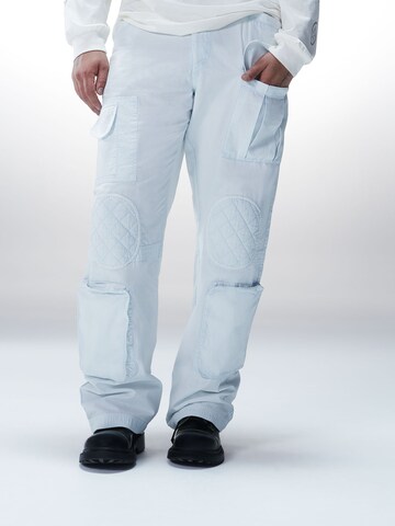 Luka Sabbat for ABOUT YOU - Loosefit Pantalón cargo 'Tamino' en blanco