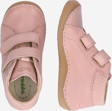 Chaussure basse 'PAIX' Froddo en rose