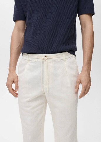 MANGO MAN Regular Pleat-Front Pants 'Romelino' in White
