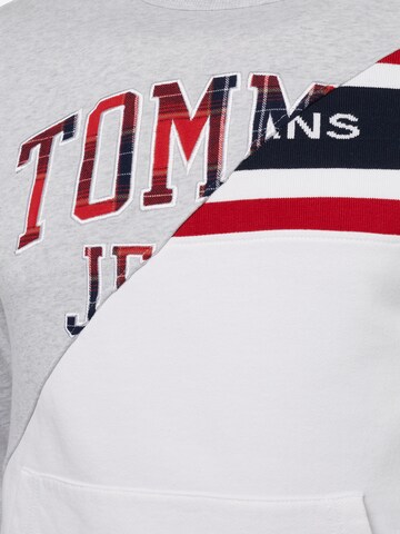 Tommy Jeans Суичър в сиво