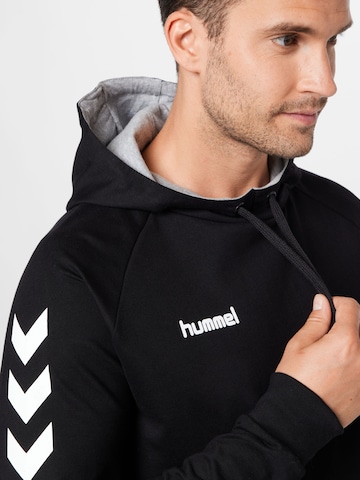 Hanorac sport de la Hummel pe negru