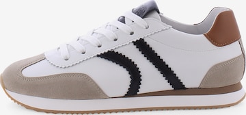 balts Kennel & Schmenger Zemie brīvā laika apavi 'Mui': no priekšpuses