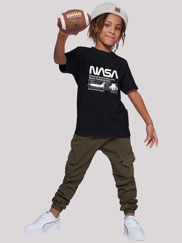 F4NT4STIC T-Shirt 'NASA Classic Space Shuttle Black' in Schwarz