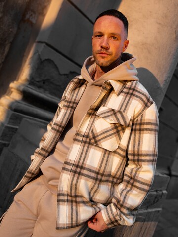DAN FOX APPAREL Přechodná bunda 'Benjamin' – béžová