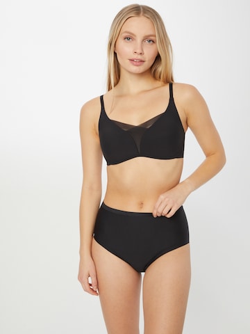 TRIUMPH - Regular Top modelador em preto