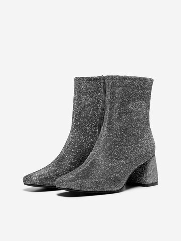 ONLY Bootie in Grey