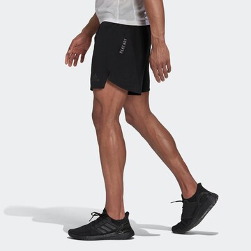 ADIDAS SPORTSWEAR Regular Sportshorts in Schwarz