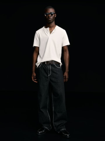 Bershka Majica | bela barva