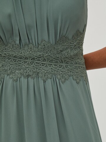 VILA Evening Dress in Green