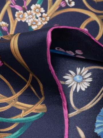 Écharpe 'Seidentuch handrolliert aus Twill-Seide,  53x53 Royal Garden dunkelblau' MayTree en bleu