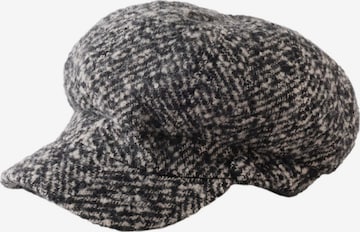 Next - Gorros em preto: frente