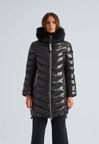 JACK1T Winterjas ' R3D' in Zwart: voorkant