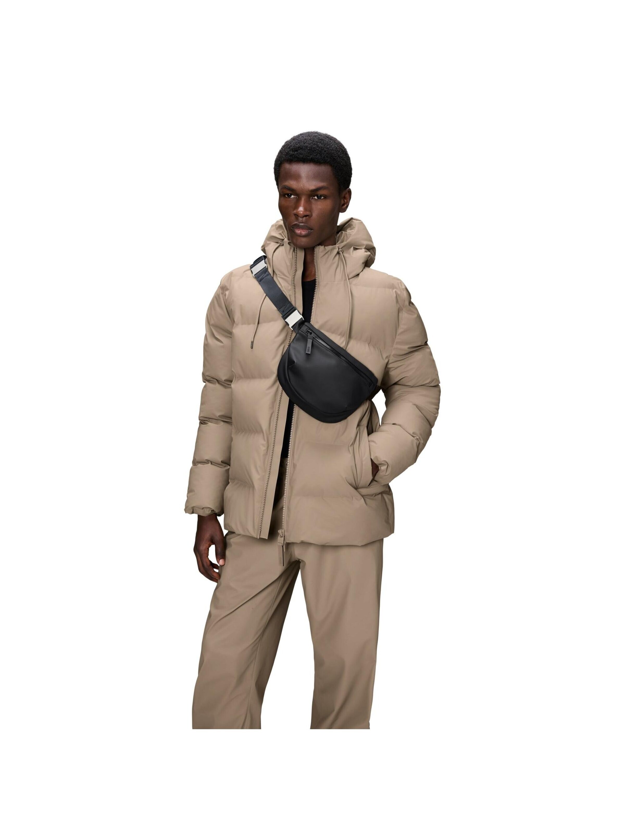 RAINS Gürteltasche 'Valera'‌‌‌‌‌‌‌‌ in Schwarz