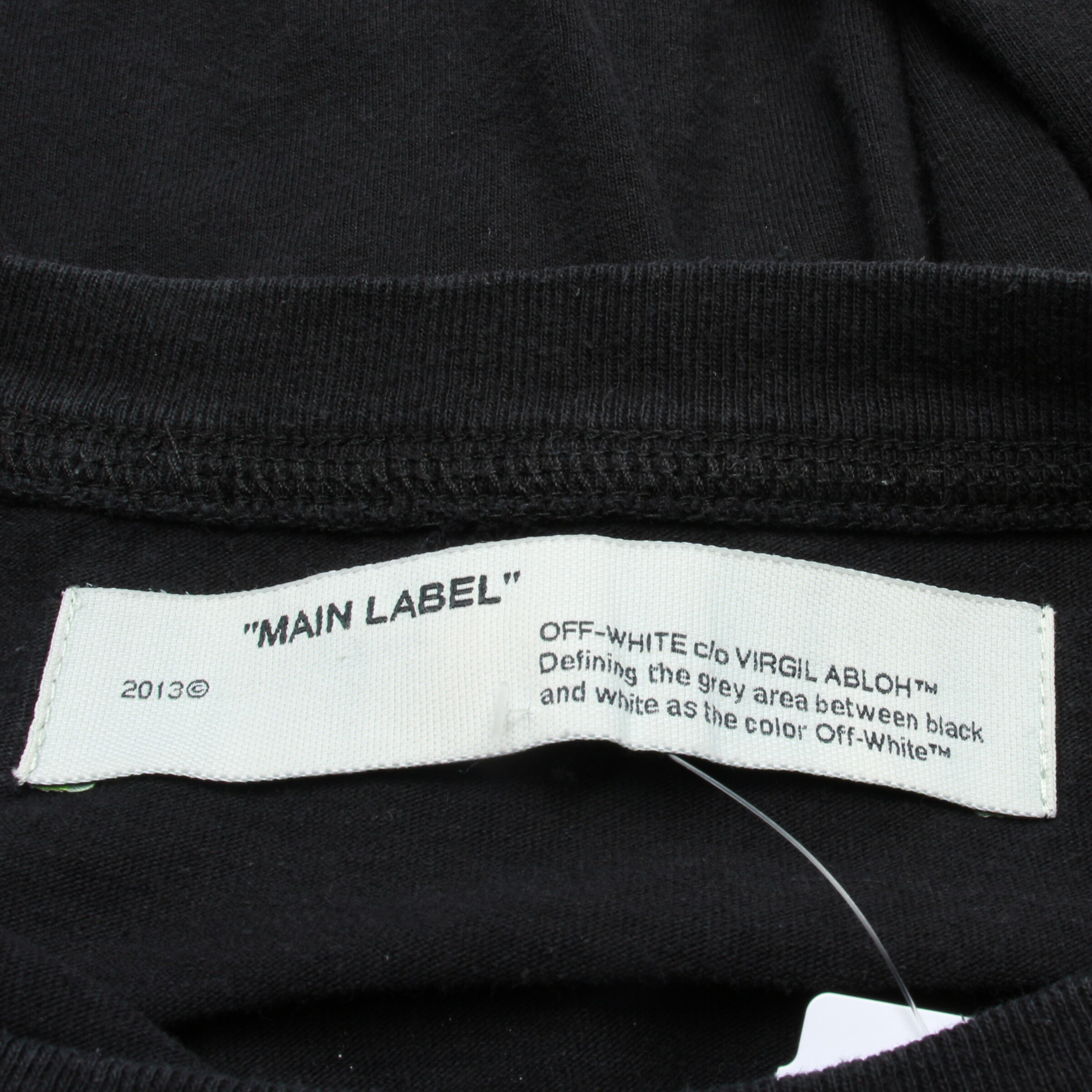 Off-White Shirt in L in Black