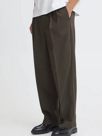 Casual Friday Loose fit Pleat-Front Pants 'CFGrant' in Beige