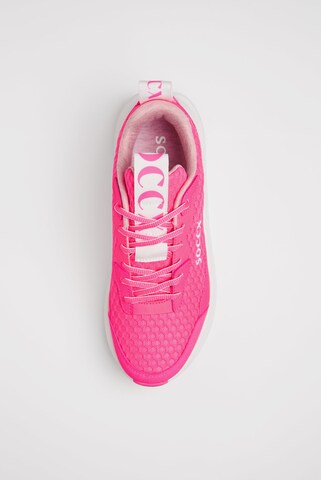 Soccx Sneakers in Pink