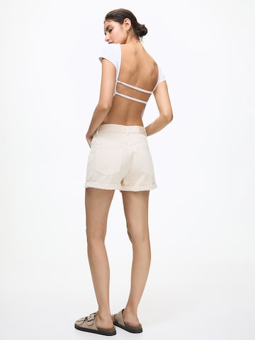 Pull&Bear Regular Jeans in Beige