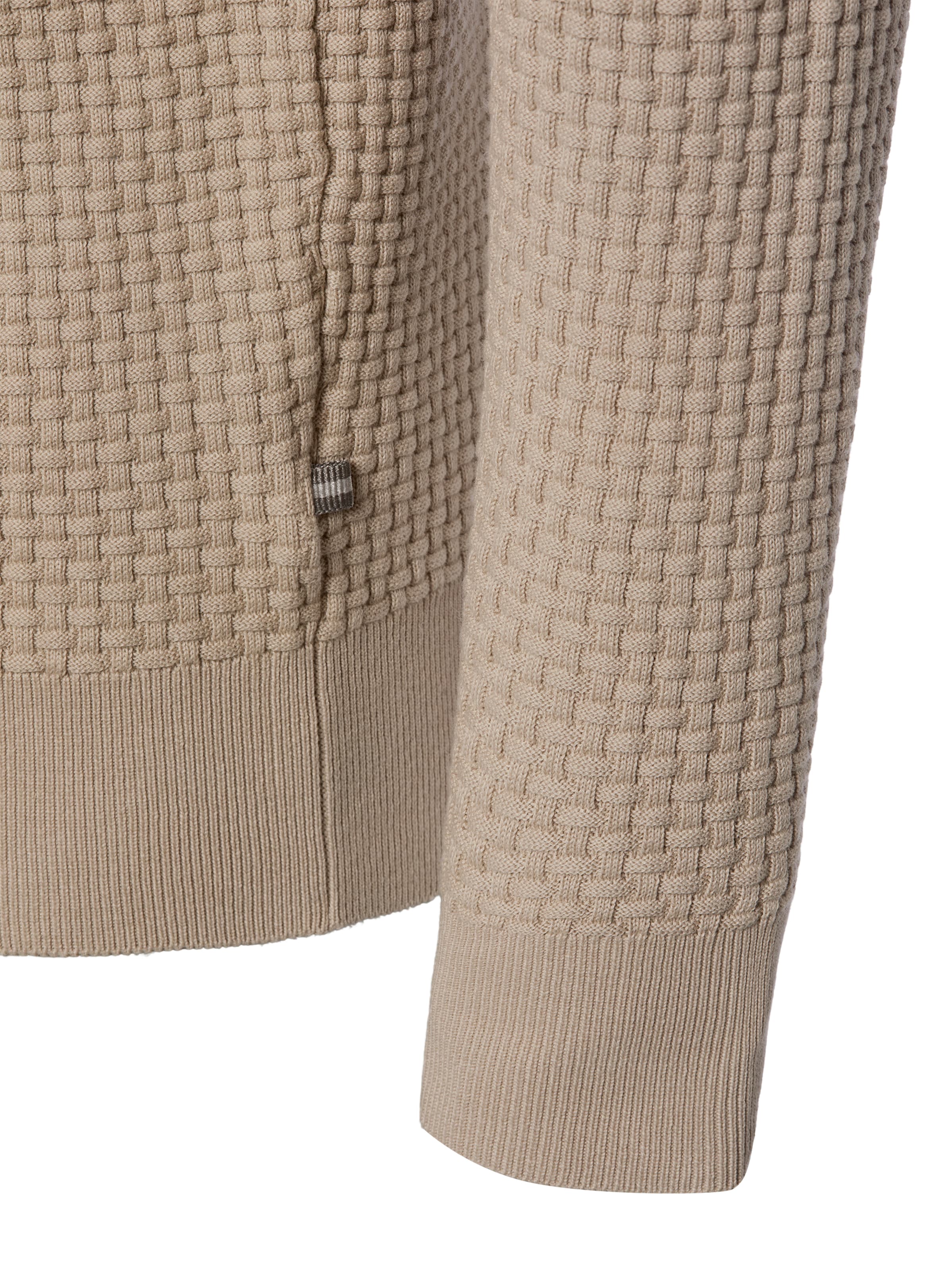 Finshley & Harding Sweater in Beige