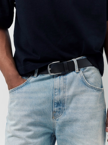 Pull&Bear Flared Jeans in Blau