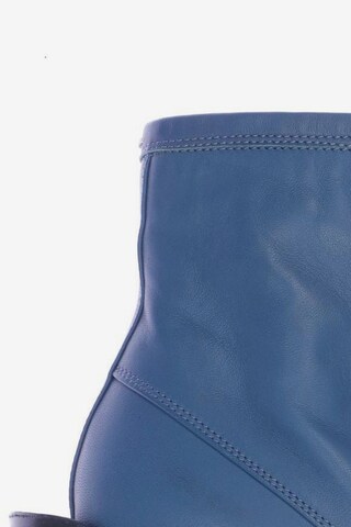 Maison Martin Margiela Dress Boots in 38,5 in Blue