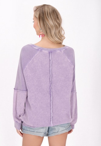 IZIA Sweatshirt in Lila