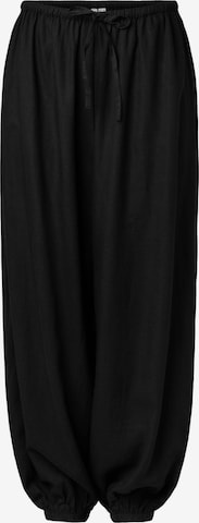 Pantaloni 'PCPia' di PIECES in nero: frontale