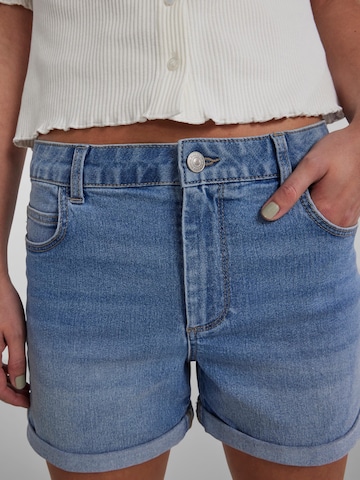 PIECES Regular Jeans 'Peggy' in Blue