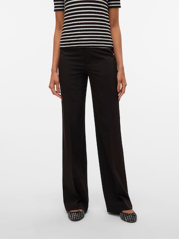 VERO MODA Regular Trousers with creases 'VMTexas' in Black: front