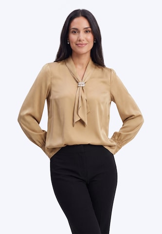 usha BLACK LABEL - Blusa em castanho: frente