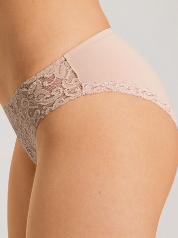 Hanro Slip ' Moments ' in Beige
