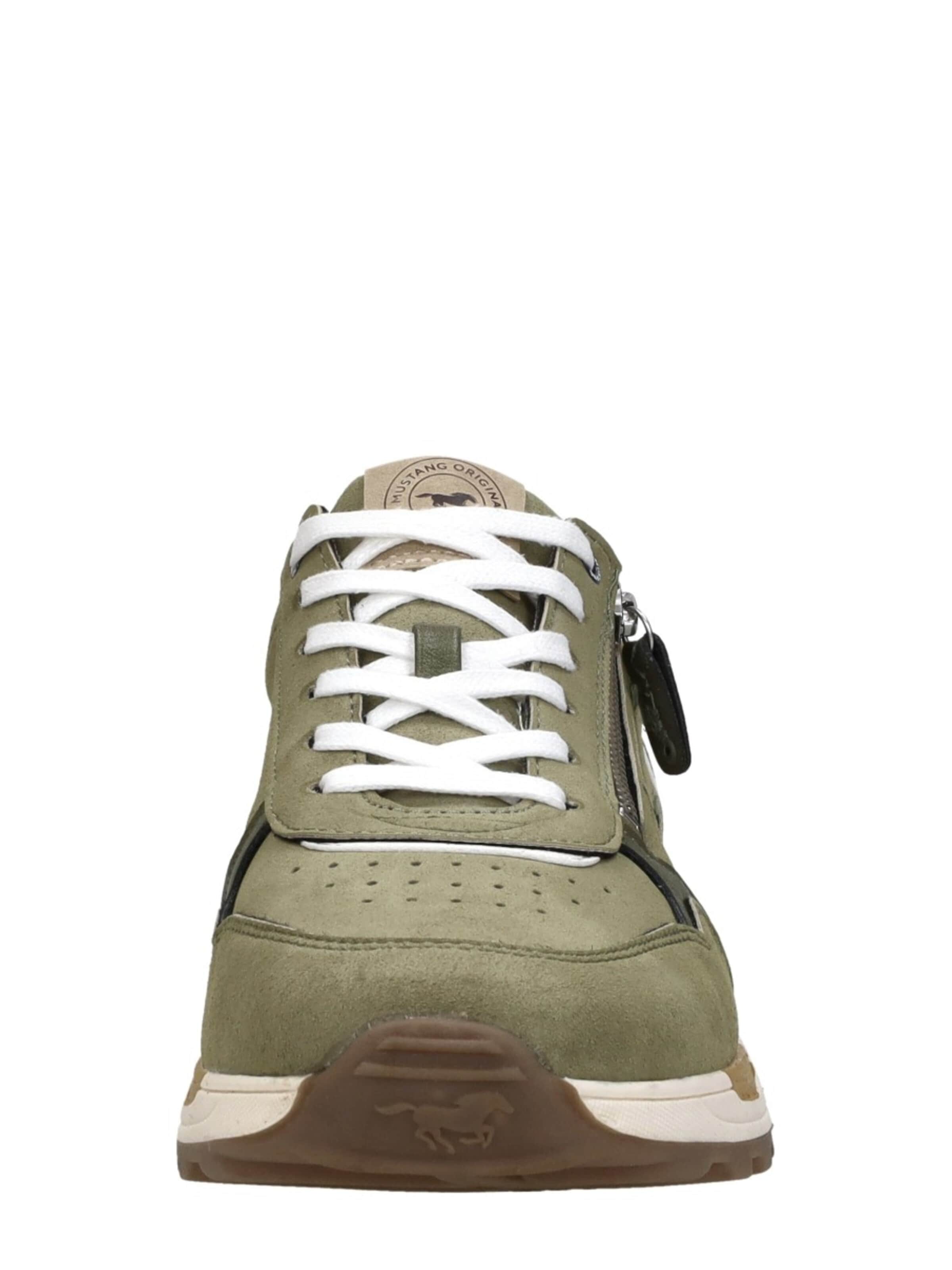 Baskets basses 'Sneakers Laag' MUSTANG en vert