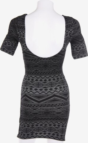 H&M Dress in XXS in Black: front