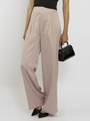 FRESHLIONS Wide leg Pants 'Carlina' in Pink: front