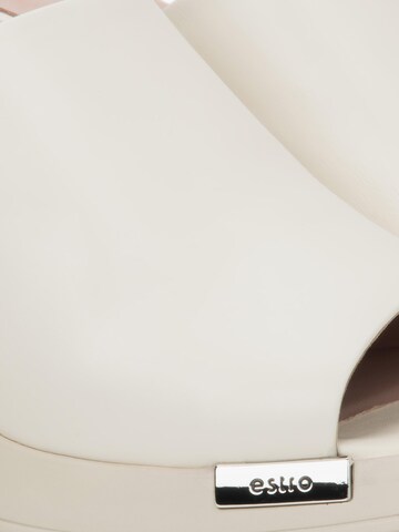 Zoccoletto '22-L-16' di Estro in beige