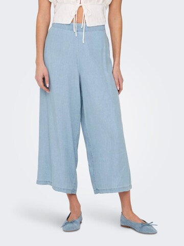 ONLY Wide leg Trousers 'ONLCHARIS' in Blue: front