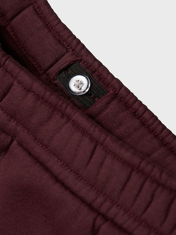 Regular Pantalon NAME IT en rouge