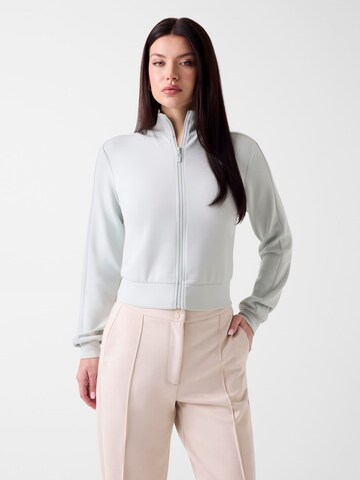 GUESS Sweatjacke in Grün: Vorderseite