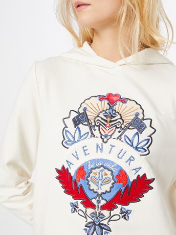 TAIFUN Sweatshirt 'Culture Clash' in White