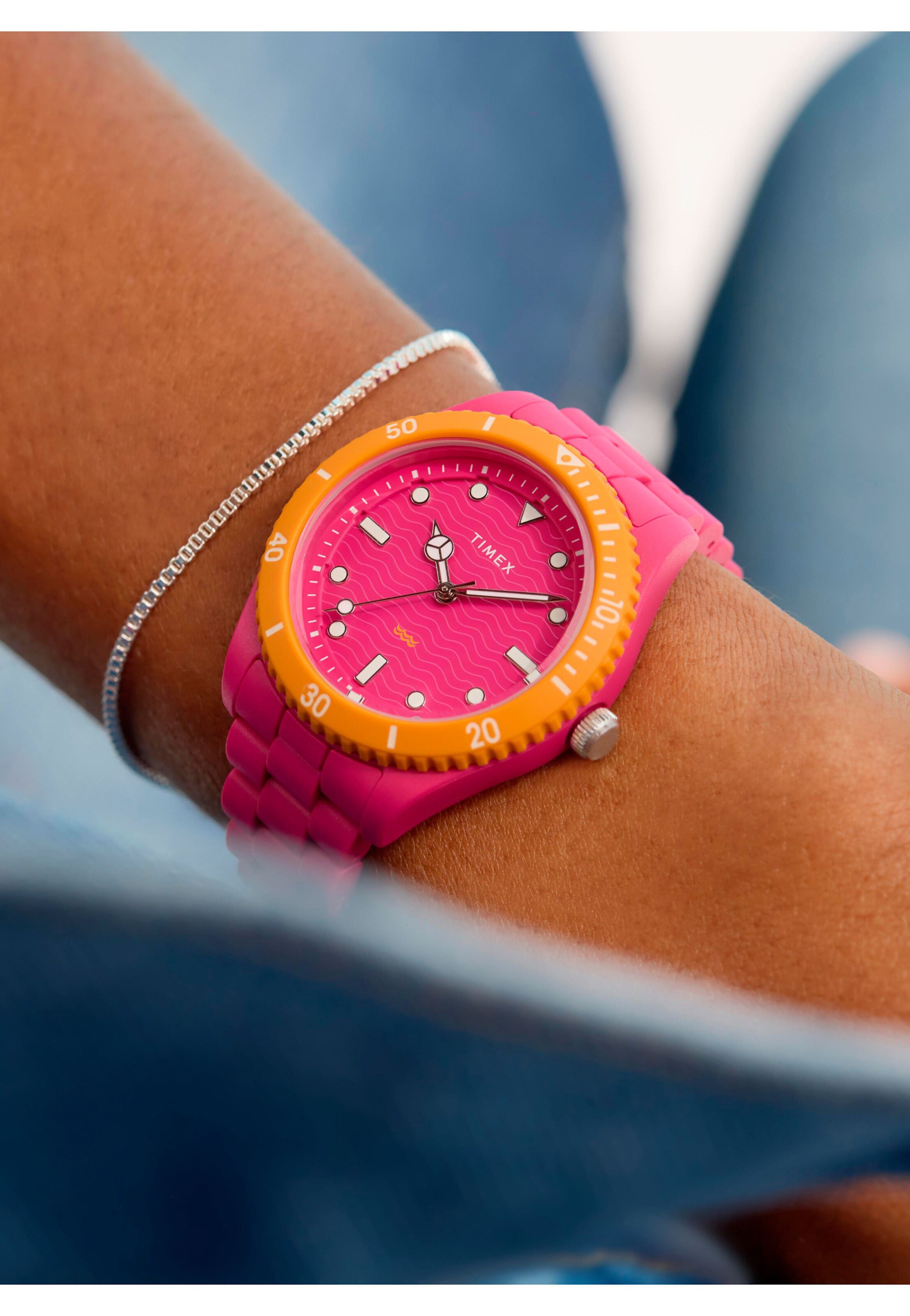 TIMEX Analoog horloge 'Legacy #tide™ - Ocean Diver Inspired' in Roze