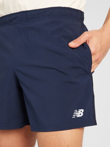 Regular Pantaloni sport 'Core Run 5' de la new balance pe albastru